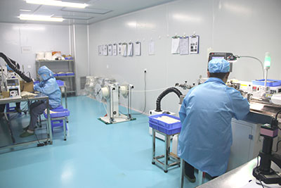  wire cutting&welding area of clean room
